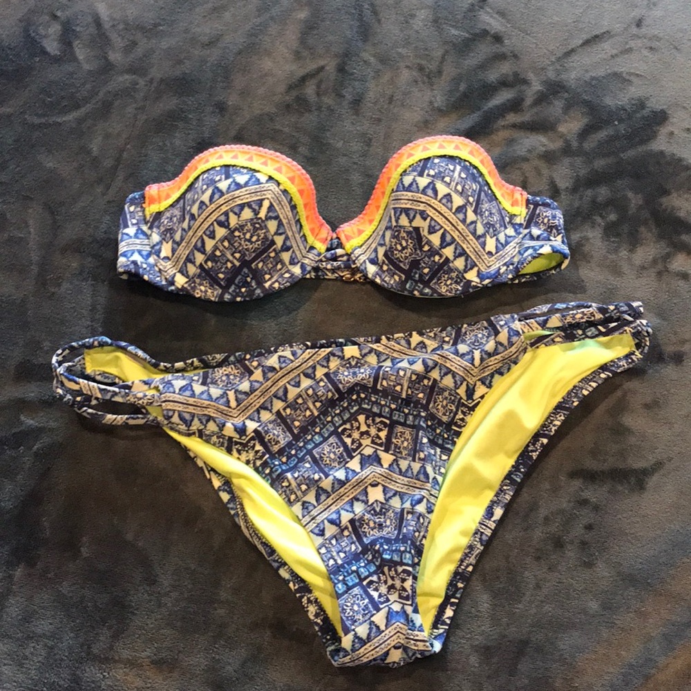 Bikini